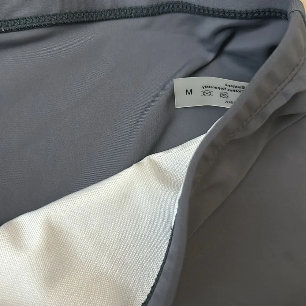 Paisley Tankini Top and Gray Swim Shorts size M - Picture 3 of 5